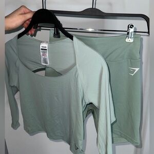 Gymshark Set Top and Shorts Light Green